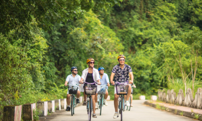 The Au Co 3 days cruise Halong bay Lan Ha Bay