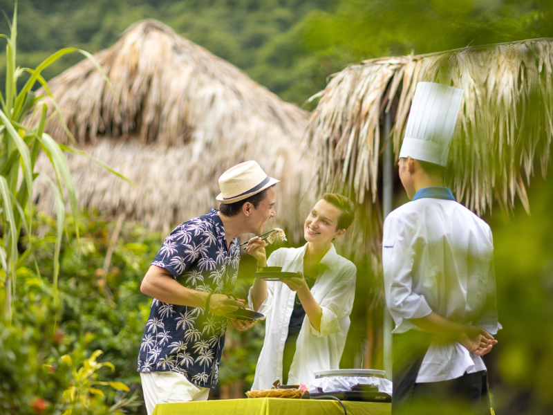 Bhaya Cruises Cooking Class Activity Halong Bay